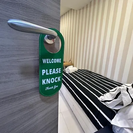 2naples 게스트하우스