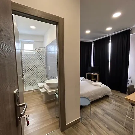 게스트하우스 2naples 4*