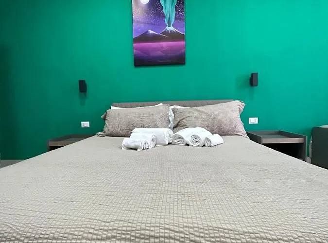 2naples Πανσιόν 4*